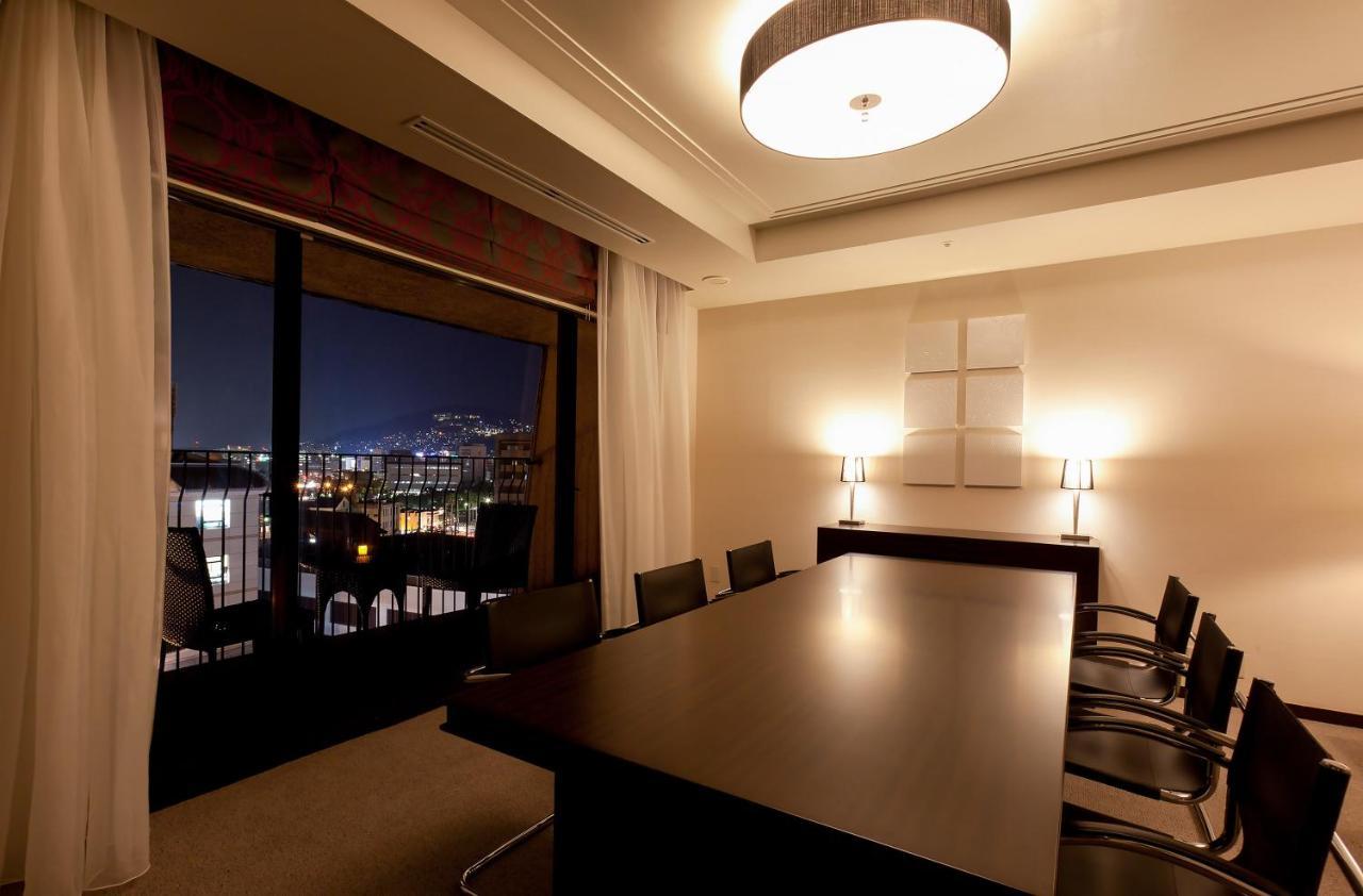 Ana Crowne Plaza Gloverhill By Ihg